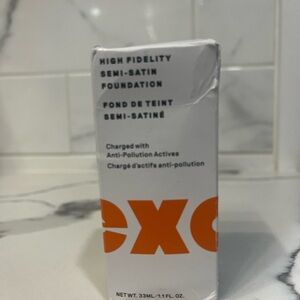 High‎ Fidelity Semi-Satin Foundation - Orange